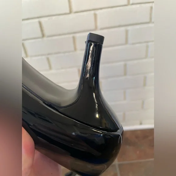 Easy Street Black Patent Pumps (Size 9WW) - Picture 8 of 8